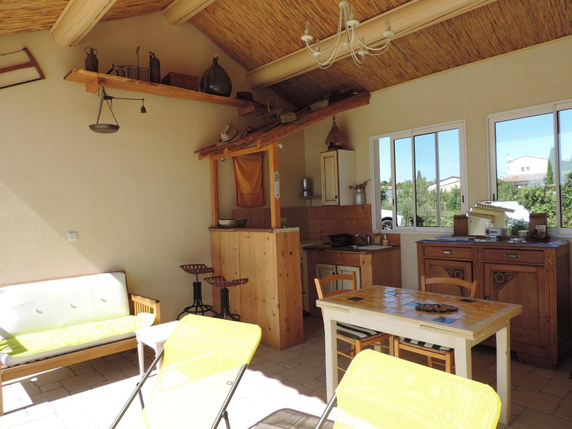 Chambre 2 Pers, Cuisine D'Ete Le Fare Tchanque Parking Gratuit Sur Place Cavaillon Exterior foto